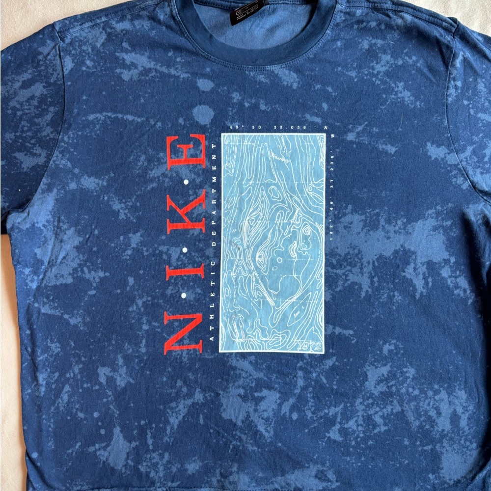 Nike Navy and Red Graphic Long Sleeve Tee
